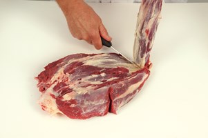 Pencil Muscle Meat Cut Spec Step 2